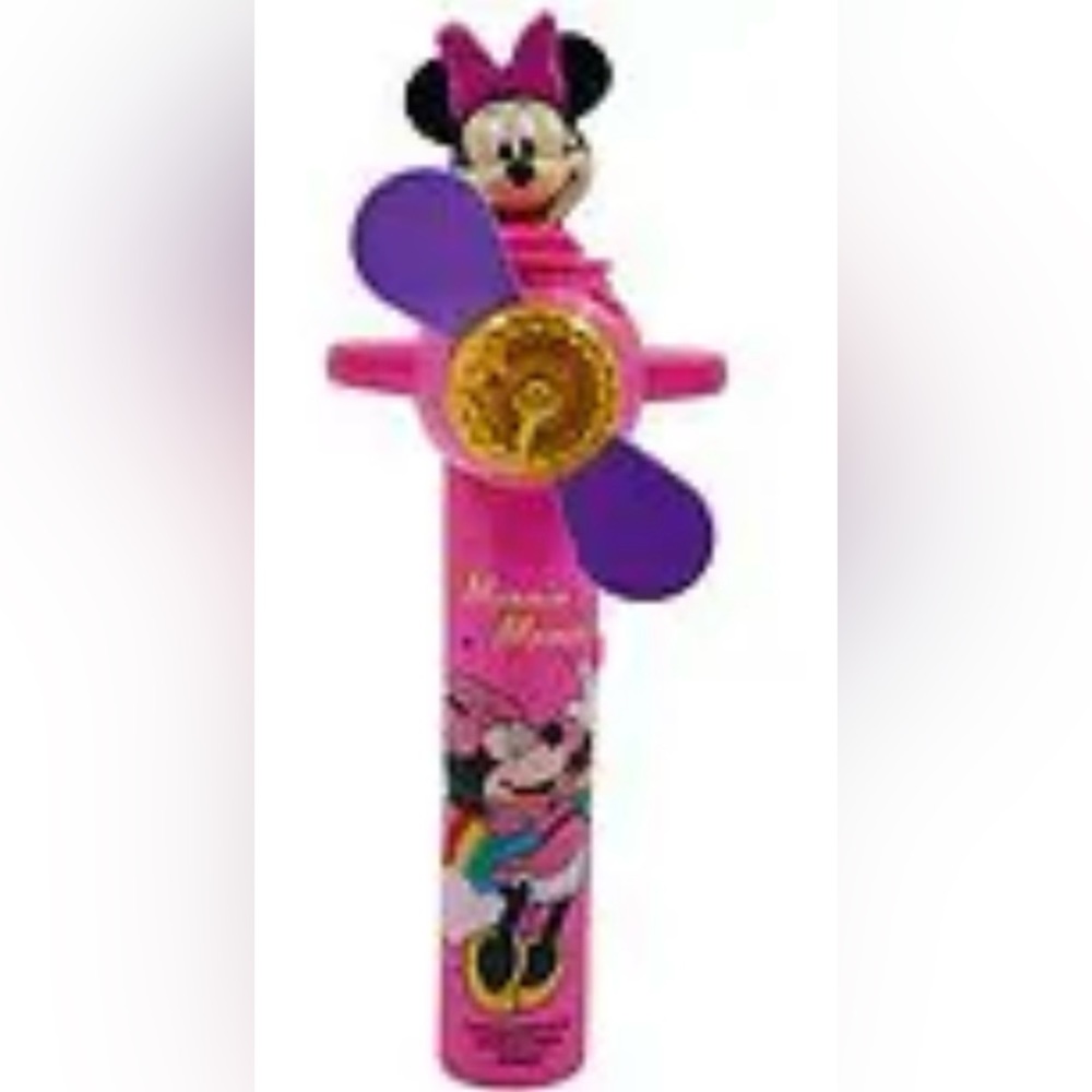 Minnie Mouse pink propeller